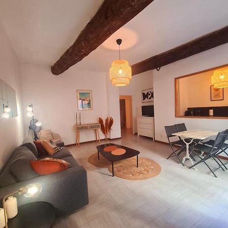 Appartement Intra Muros Avec Cour Privee Aviñón Exterior foto